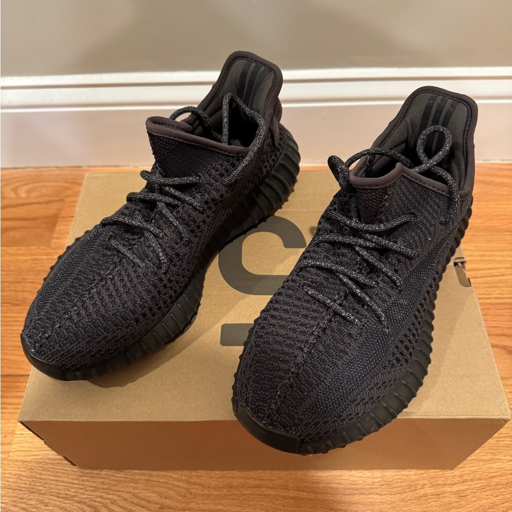 Adidas/Kanye YEEZY BOOST 350 V2 - Picture 2 of 6